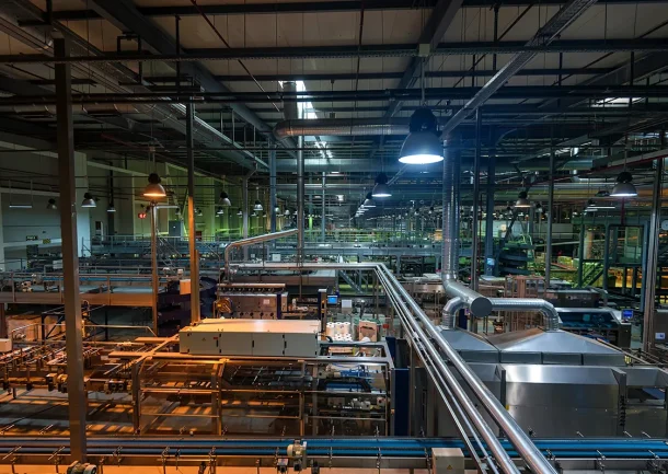 industrial-interior-of-soft-drinks-factory-with-tu-2024-10-18-04-42-03-utc kopya
